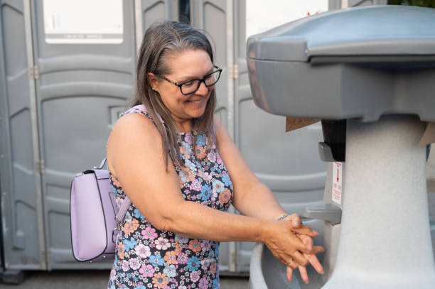 Best Porta potty rental near me  in Imlay City, MI